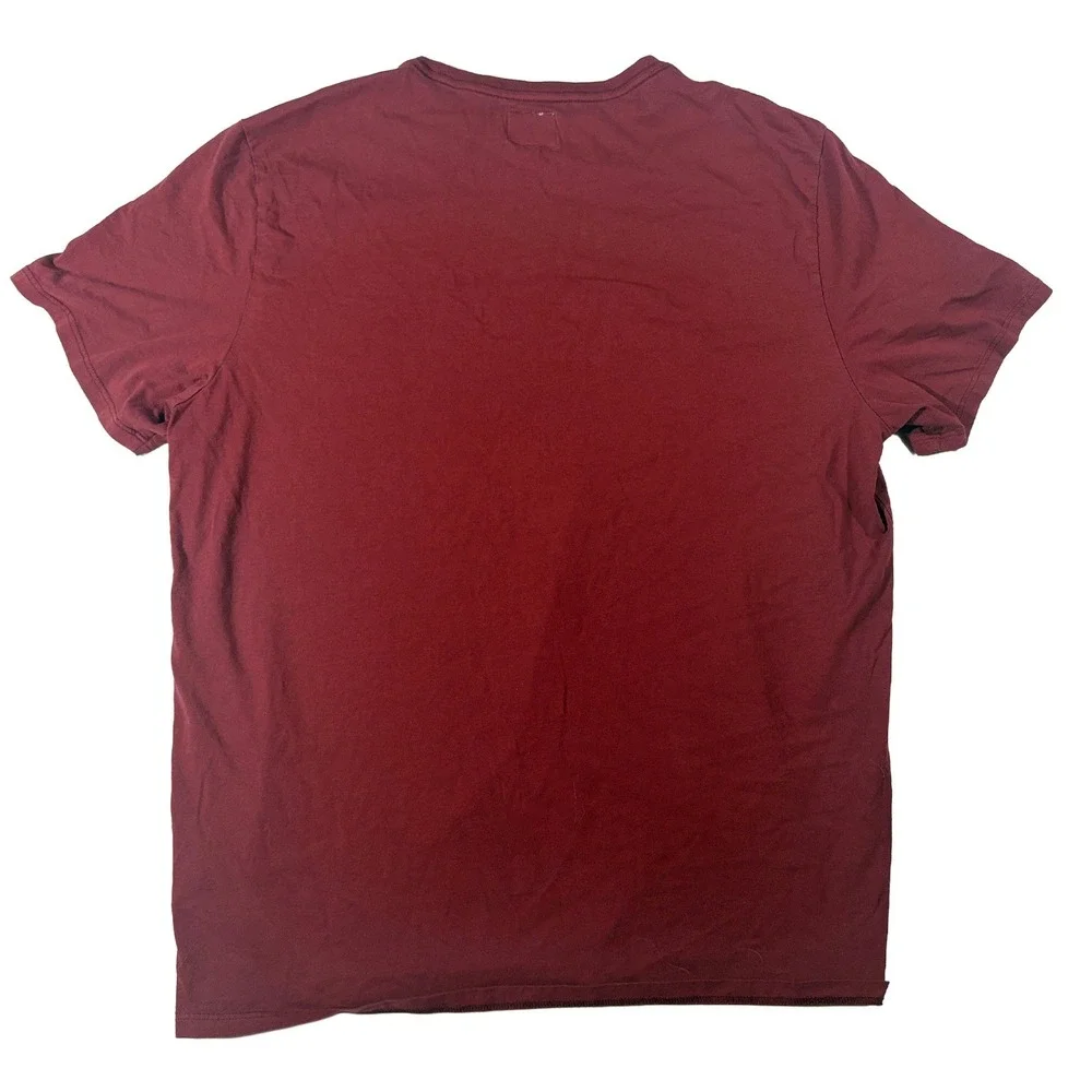 Guess Men's Crewneck Short Sleeve Shirt Size XL Embroidered Logo Red - Picture 5 of 8